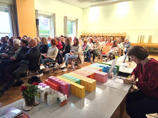 Zahlreiche Besucher vom Vortrag